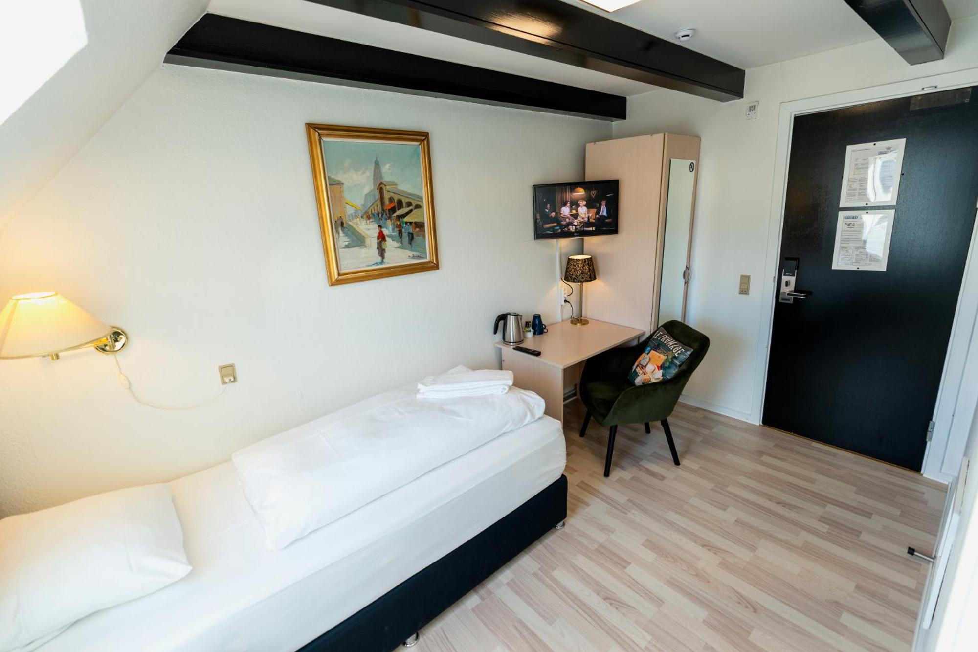 Prinsen Hotel Aalborg Exterior photo